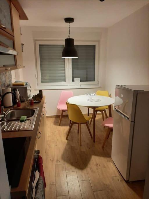 Studio Apartman Bojana 34M2,Free Wifi,Parking ซิซัค ภายนอก รูปภาพ
